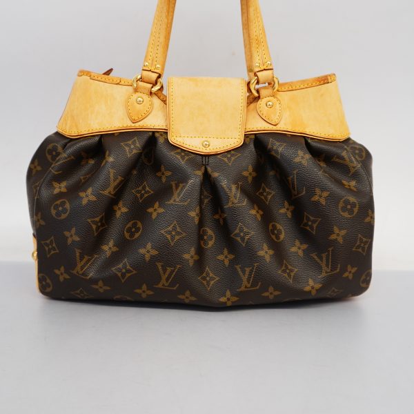 11 Louis Vuitton Boetie PM Shoulder Bag Monogram