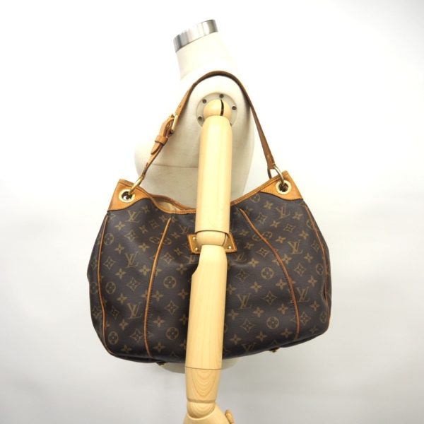 12 Louis Vuitton Galliera PM One Shoulder Monogram Shoulder Bag Brown