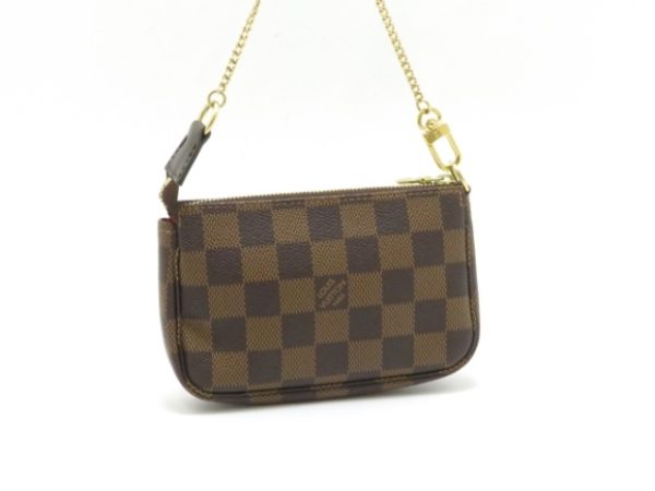 2 Louis Vuitton Mini Pochette Accessoire Damier