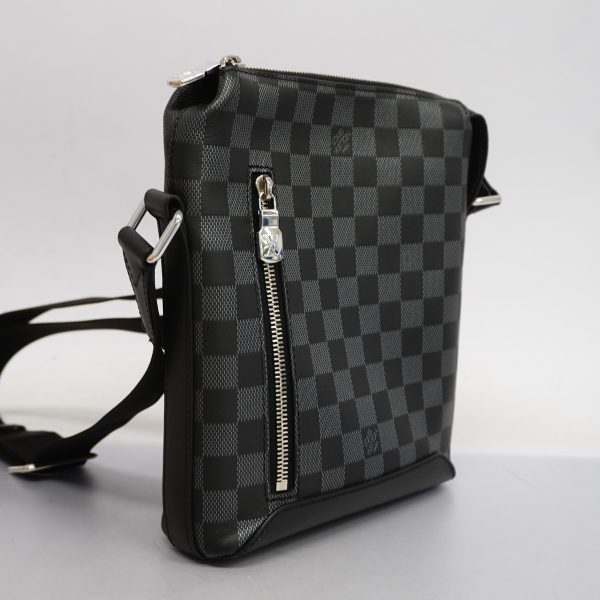 2 Louis Vuitton Shoulder Bag Damier Infini Discovery Messenger PM