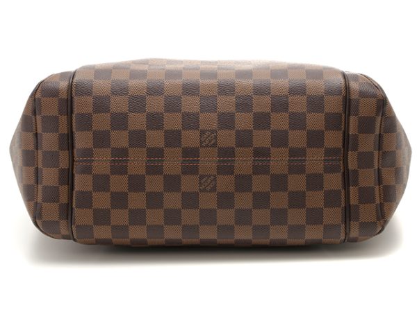 2 Louis Vuitton Totally MM Handbag Damier