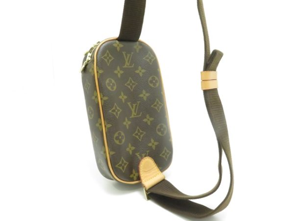 2 Louis Vuitton Pochette Ganju Monogram