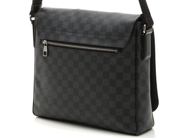 2 Louis Vuitton Daniel MM Damier Graphite