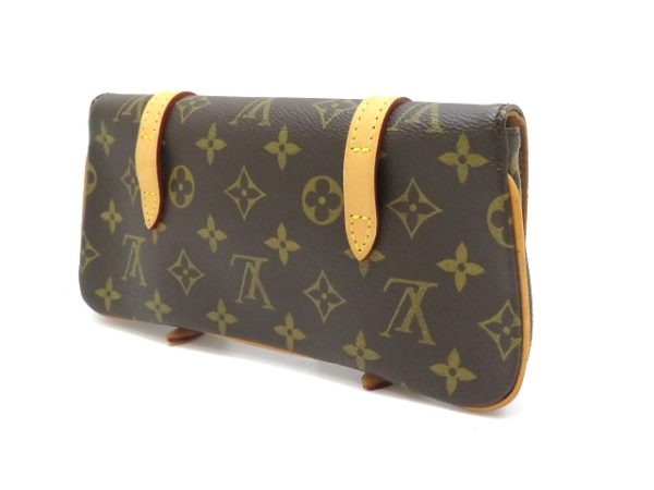 2 Louis Vuitton Pochette Marelle Monogram Shoulder Bag