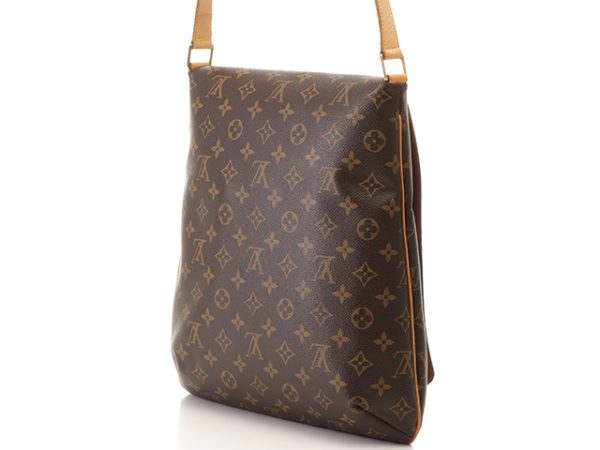 2 Louis Vuitton Musette Monogram