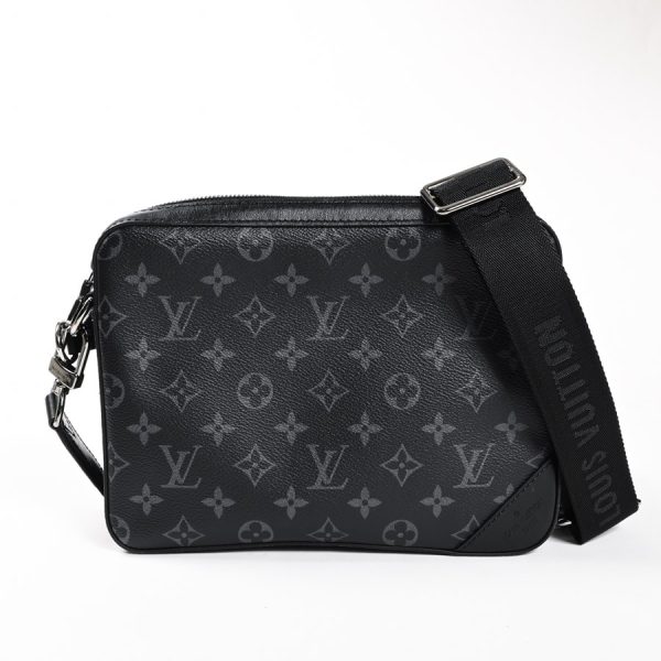 2 Louis Vuitton Trio Messenger Body Bag Monogram