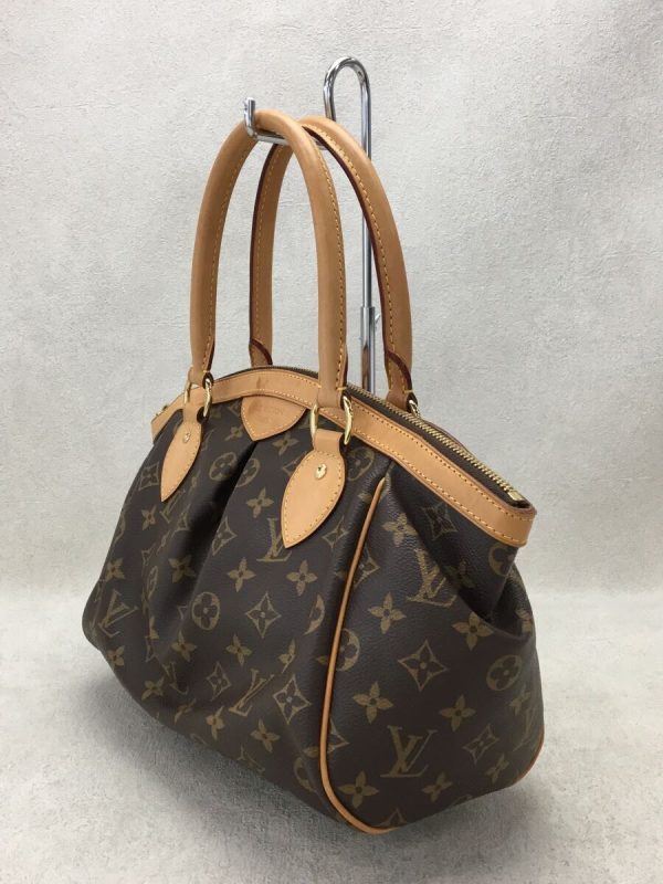 2 Louis Vuitton Tivoli PM Handbag