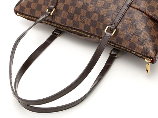 3 Louis Vuitton Totally MM Handbag Damier