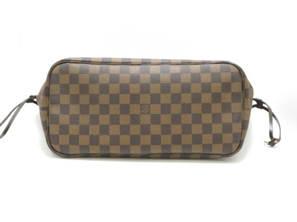 3 Louis Vuitton Neverfull MM Damier