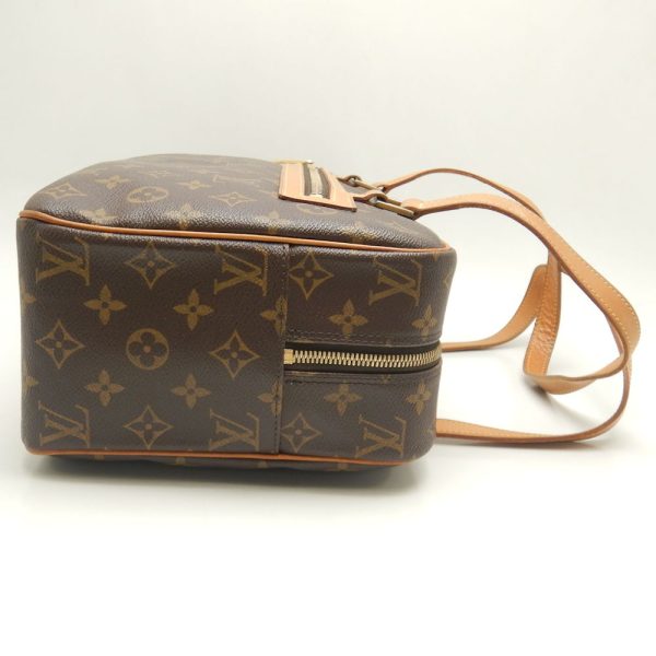 3 Louis Vuitton Monogram Cite GM Shoulder Bag Brown