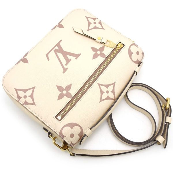 3 Louis Vuitton Pochette Metis MM Emplant Bicolor Crème Bois de Rose