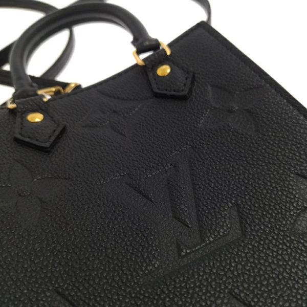 3 LOUIS VUITTON LockMe Tote Noir Black