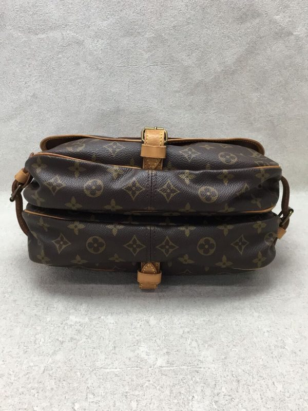 3 Louis Vuitton Saumur 30 Monogram