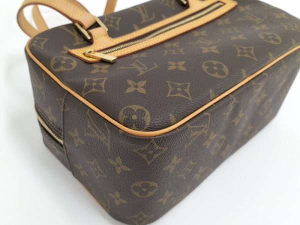 3 Louis Vuitton Cite MM Shoulder Bag Monogram