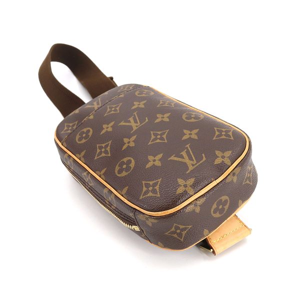 4 Louis Vuitton Monogram Pochette Gange Body Bag Brown Gold Metal Fittings