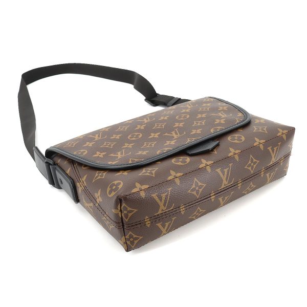 4 Louis Vuitton Monogram Macassar Magnetic Messenger Shoulder Bag Brown Noir