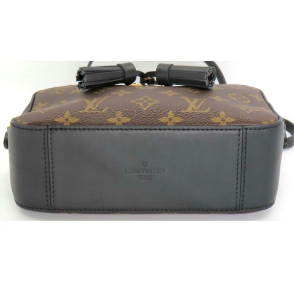 4 Louis Vuitton Saintonge Monogram Noir Shoulder Bag