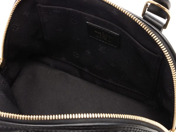 4 Louis Vuitton Alma Soft BB Bubblegram Noir