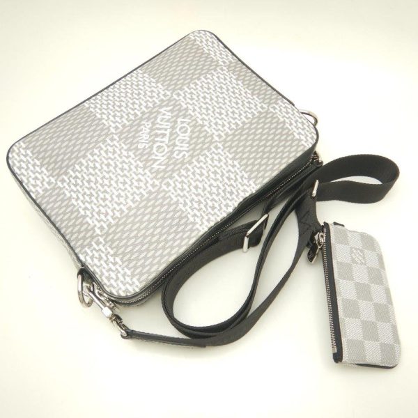 4 Louis Vuitton Damier Graphite 3D Trio Messenger Antarctica