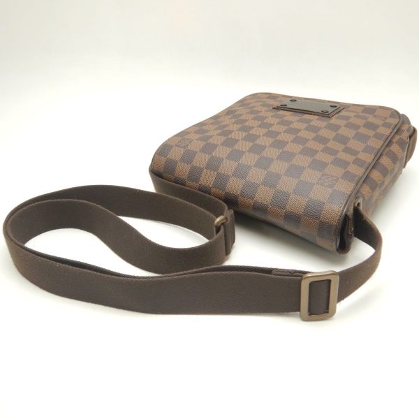 4 Louis Vuitton Damier Brooklyn PM Shoulder Bag Ebene