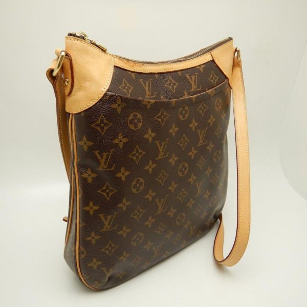 4 Louis Vuitton Monogram Odeon MM Brown