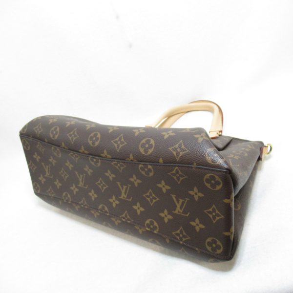 4 Louis Vuitton Boetie PM NM Monogram Shoulder Bag