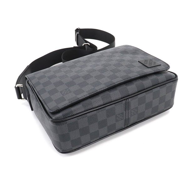 4 Louis Vuitton Damier Graphite District PM NV3 Shoulder Bag Black