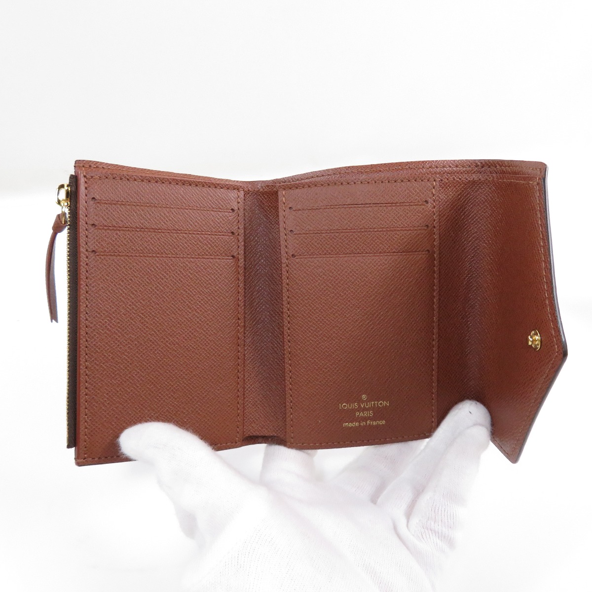 Louis Vuitton Portefeuille Victorine Monogram Canvas Bifold Wallet - Image 4