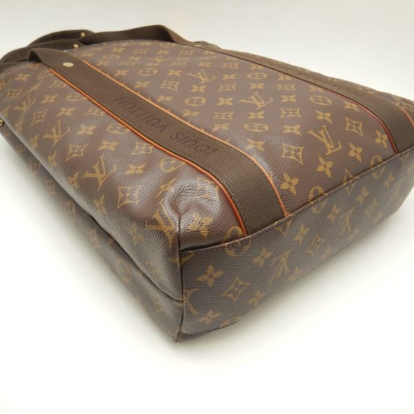 5 Louis Vuitton Monogram Bobourg Tote Bag Brown