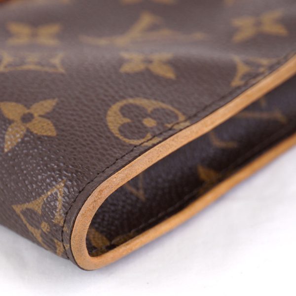 5 Louis Vuitton Sophie Clutch Bag Monogram Canvas