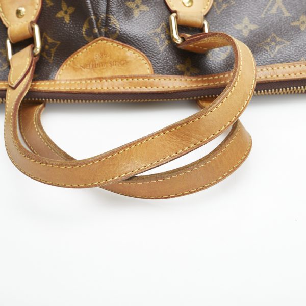 5 Louis Vuitton Monogram Palermo PM Handbag