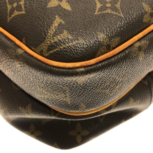 5 Louis Vuitton Reporter PM Shoulder Bag Monogram Canvas