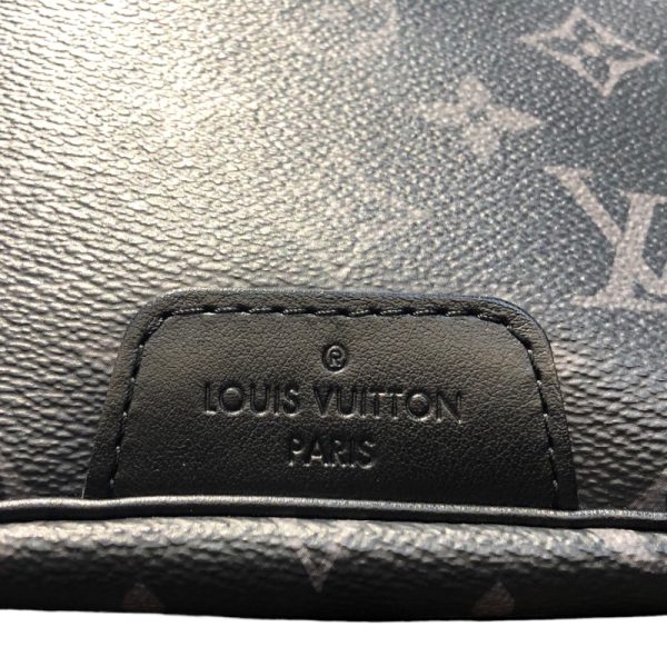 5 Louis Vuitton Discovery Bum Bag Black Body Bag