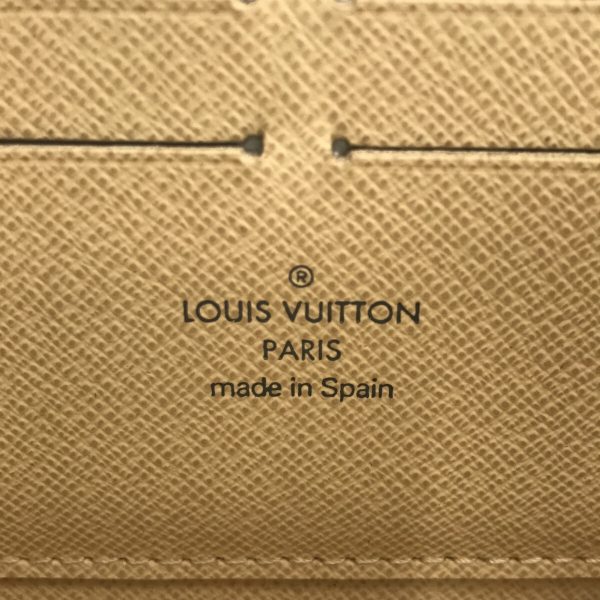 5 Louis Vuitton Zippy Wallet Long Wallet Azure Damier Canvas