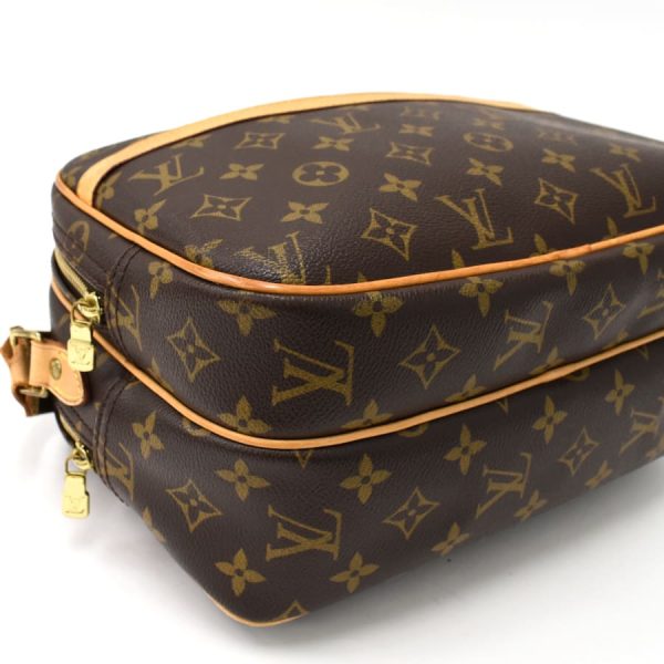 5000001884121532 5 Louis Vuitton Reporter PM Monogram Shoulder Bag