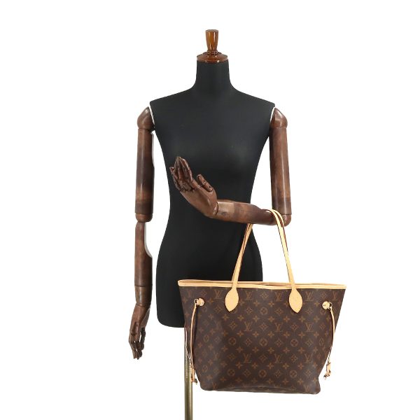 6 Louis Vuitton Monogram Neverfull MM Tote Bag Brown