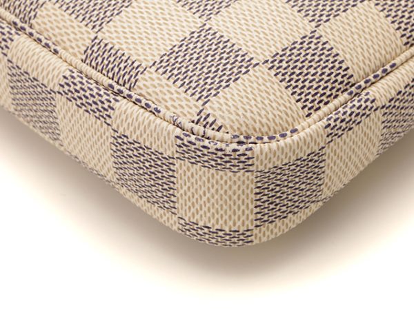 6 Louis Vuitton Mini Pochette Accessoir Damier Azur