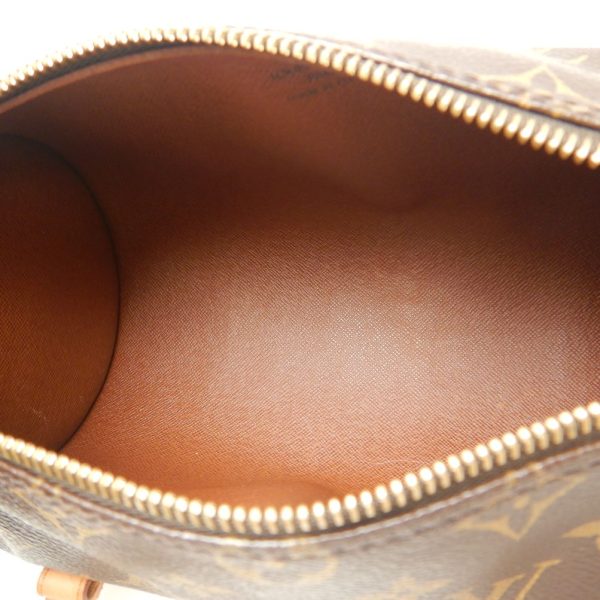 6 Louis Vuitton Monogram Papillon 26 Handbag Brown