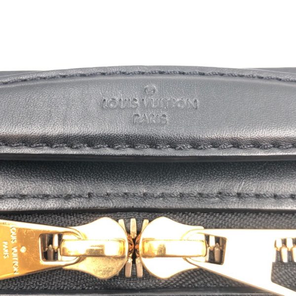 6 Louis Vuitton Saintonge Shoulder Bag