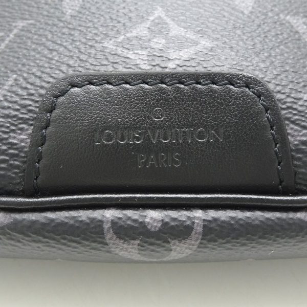 6 Louis Vuitton Eclipse Discovery Bum Bag PM Body Bag