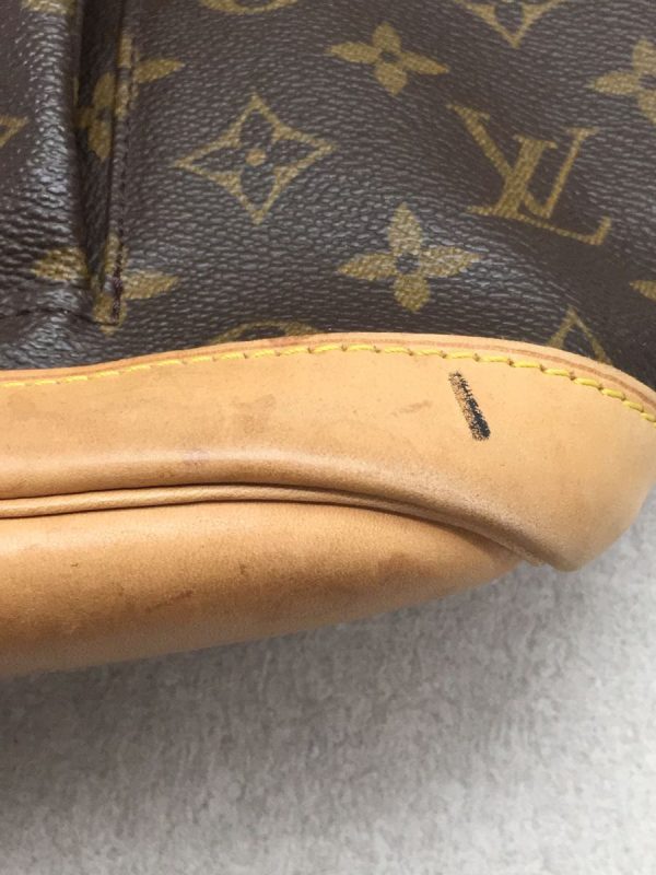 6 Louis Vuitton Montsouris MM Monogram Backpack