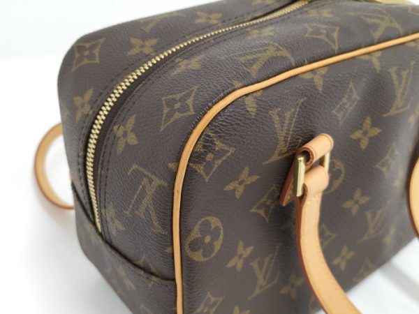 6 Louis Vuitton Cite MM Shoulder Bag Monogram