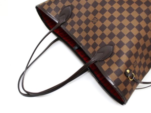 7 Louis Vuitton Neverfull MM Tote Bag Damier