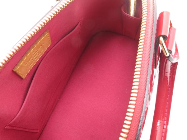 7 Louis Vuitton Alma BB Vernis Rouge Red