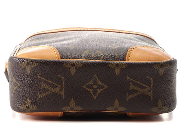 7 Louis Vuitton Danube Shoulder Bag Monogram