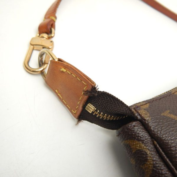 7 Louis Vuitton Monogram Pochette Accessoire Handbag Accessory Pouch Brown