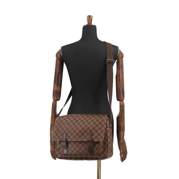 7 Louis Vuitton Damier Messenger Melville Shoulder Bag Ebene Brown