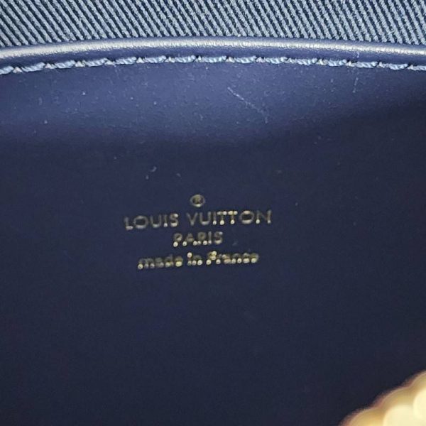 7 Louis Vuitton Speedy Bandouliere 20 Shoulder Bag