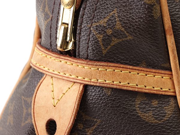 8 Louis Vuitton Montorgueil PM Monogram