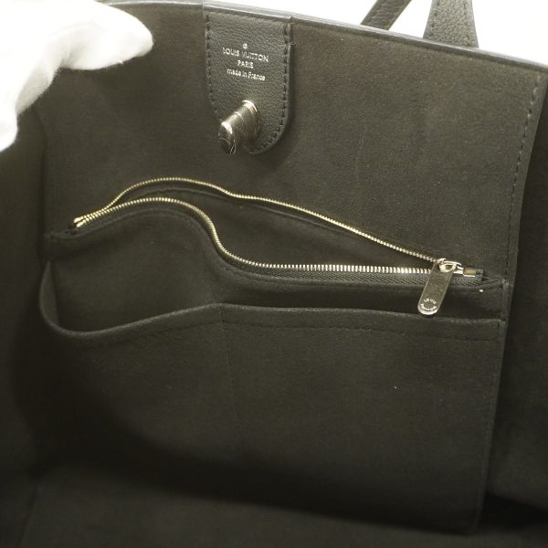 8 Louis Vuitton Tote Bag Lock Me Go Noir